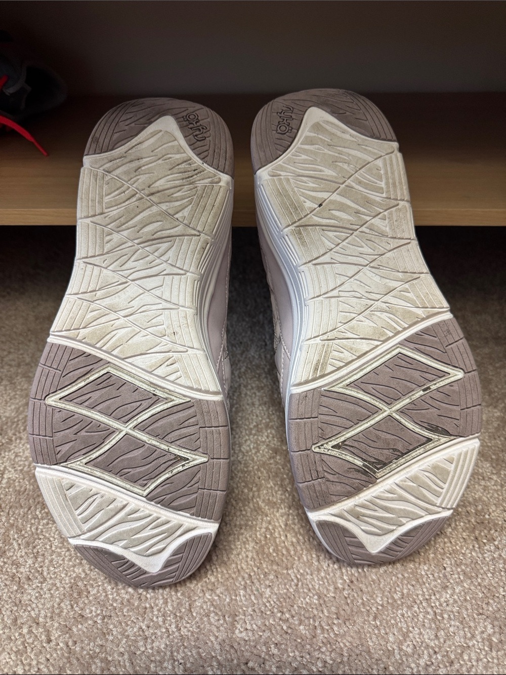 Ryka Water Repellent Quilted Slip-Ons Ava Lilac Taupe Size 9.5 - Picture 3 of 13